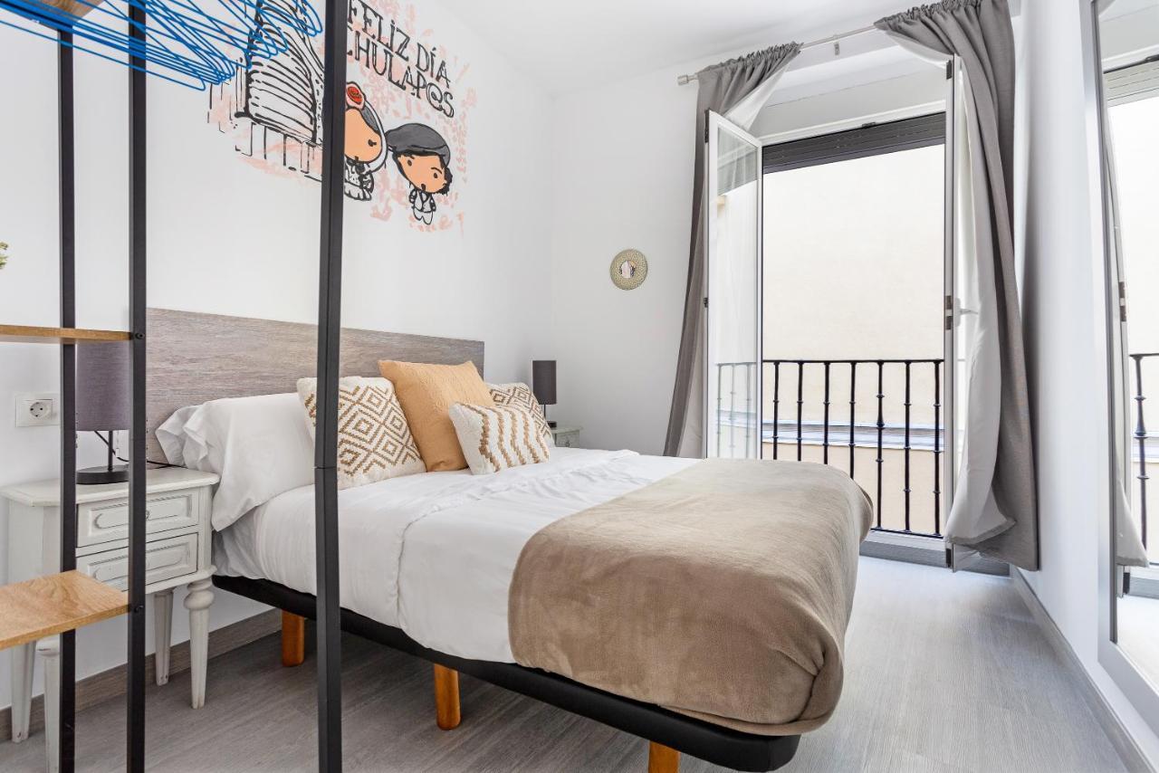 Downtown La Latina Grupos, By Monaro***** Apartman Madrid Kültér fotó