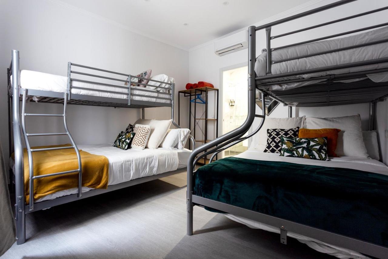Downtown La Latina Grupos, By Monaro***** Apartman Madrid Kültér fotó