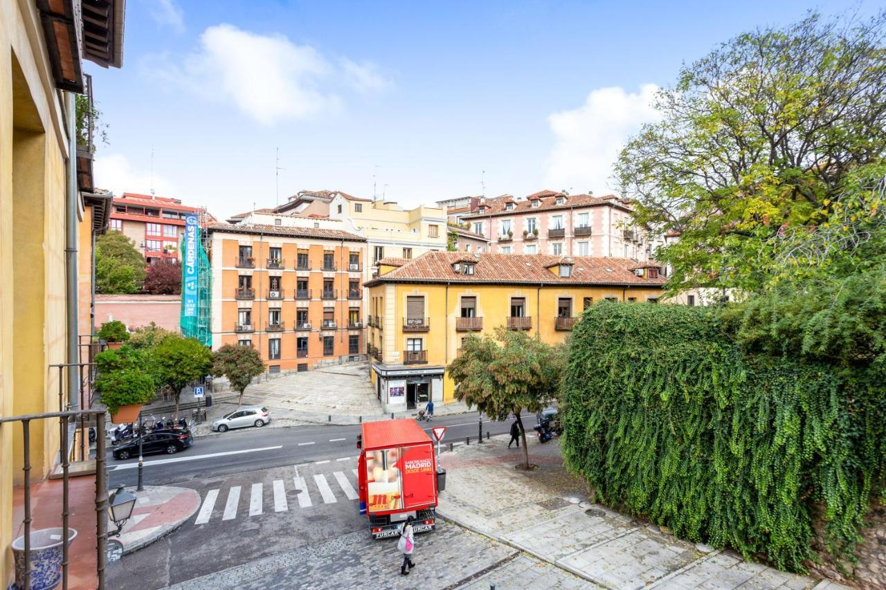 Downtown La Latina Grupos, By Monaro***** Apartman Madrid Kültér fotó